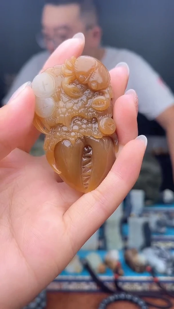 未镶嵌和田玉挂件1
