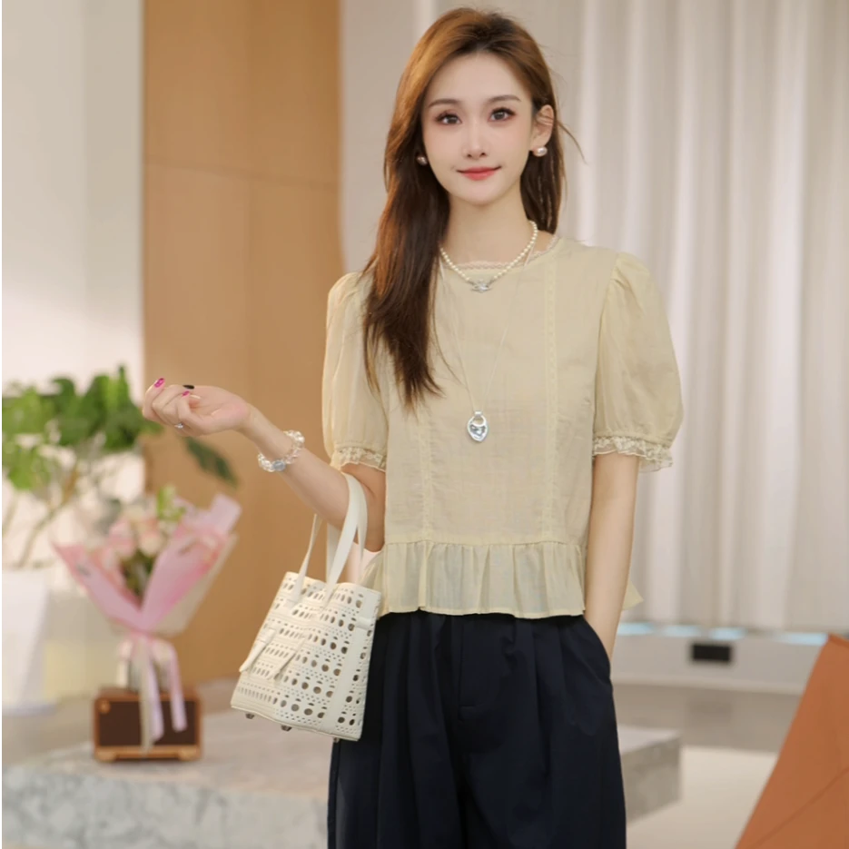10T【记事本】2025夏新法式圆领蕾丝花边感棉布上衣M2552