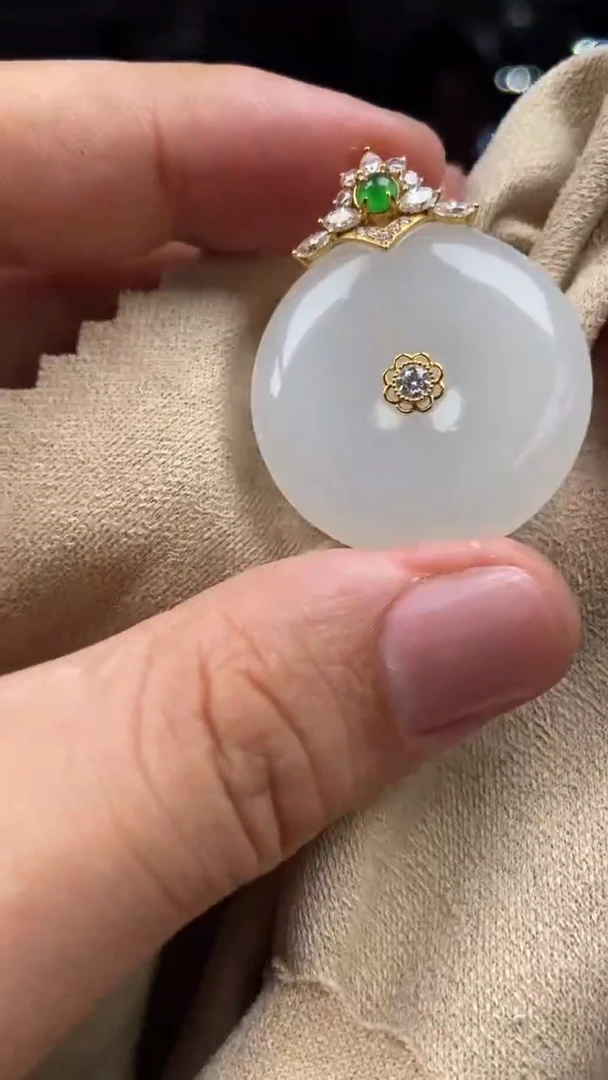 定制和田玉天然和田玉多样性发其一AJJ00028