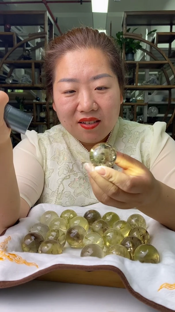 水晶珠宝半成品未镶嵌黄水晶球D125多样性发其一65-70