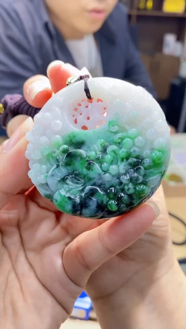 未镶嵌定制翡翠挂件