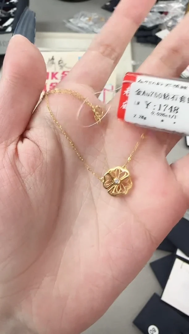 【闪购商品】钻石项链18K金镶嵌6044784624