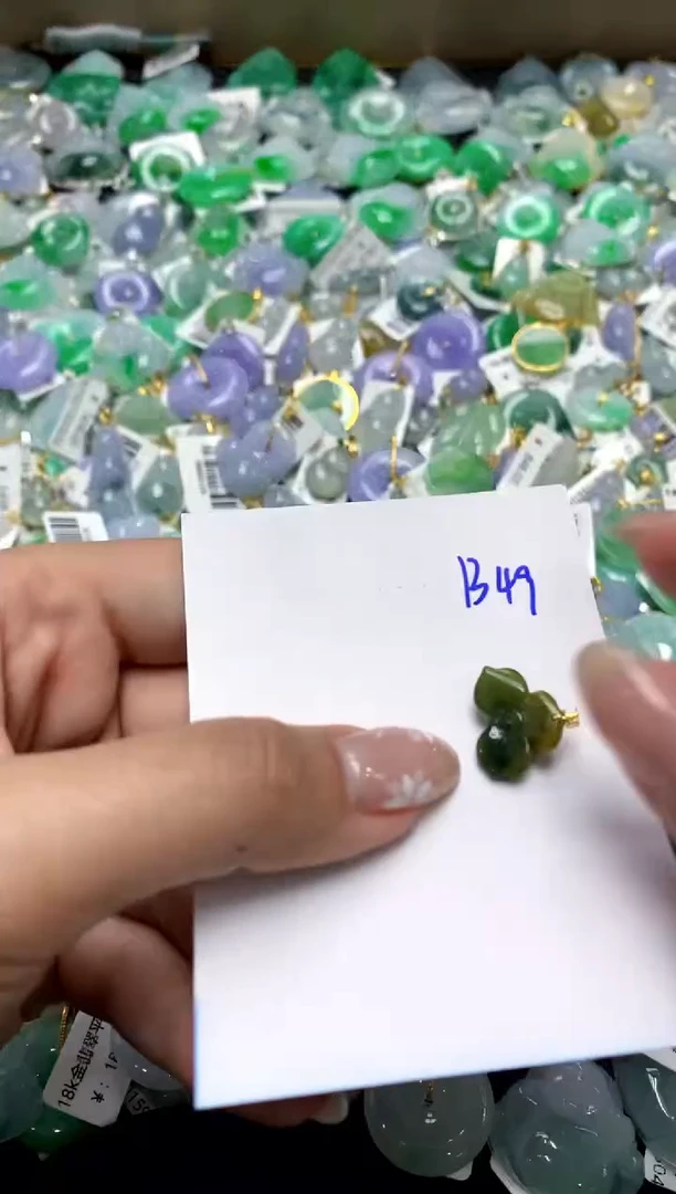 【闪购商品】翡翠颈饰18K金镶嵌111111111111111111