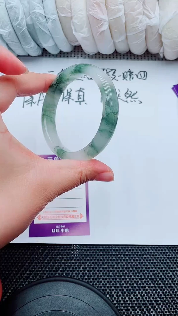 【闪购商品】石英质玉手镯未镶嵌B5-55-54