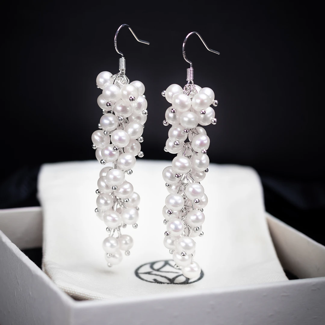 禾奕珍珠耳钩轻奢时尚设计优雅气质百搭复古简约（多样性发货）