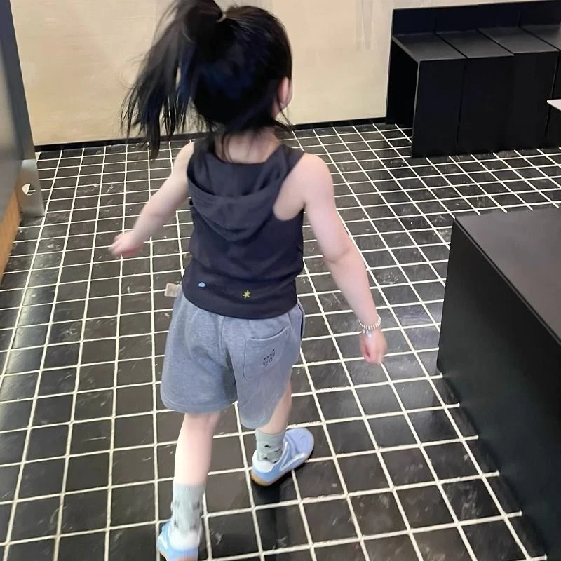 儿童洋气连帽背心男女童夏季套装个性设计感外穿上衣T恤两件套韩