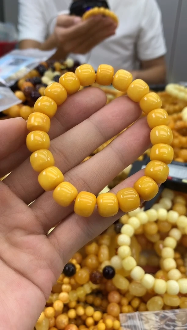 裸石蜜蜡未镶嵌手串
