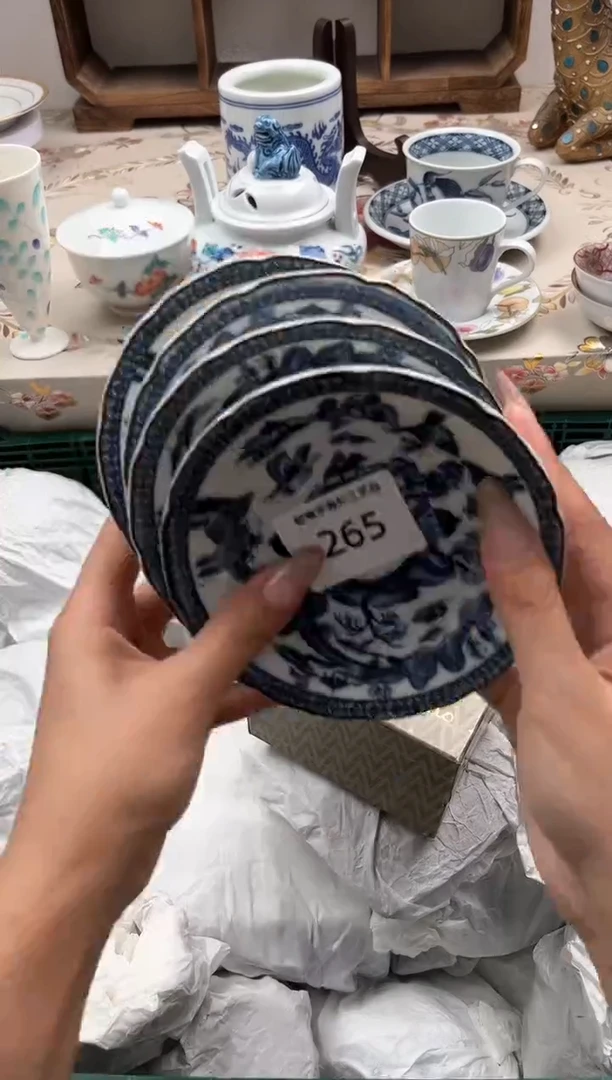 瓷片@*薇I         265