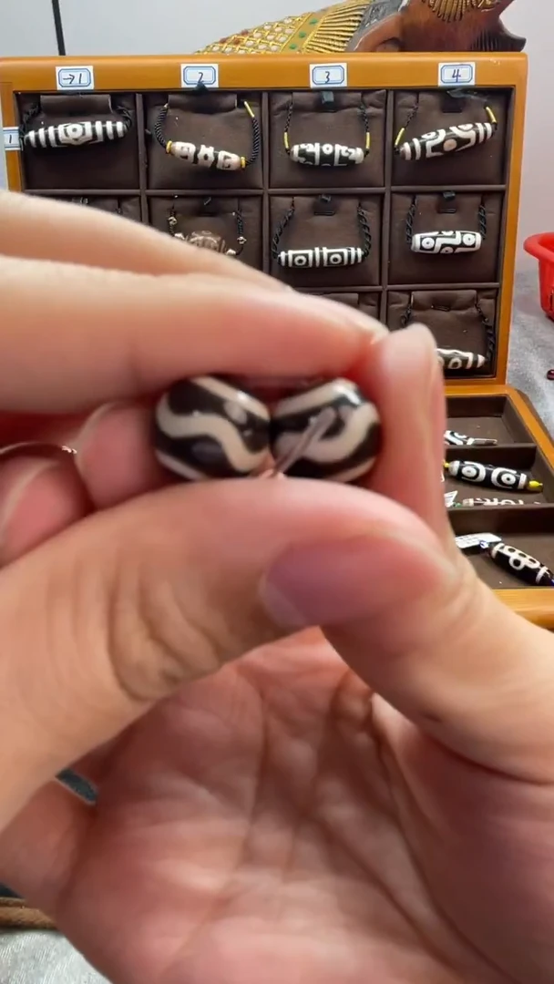 玛瑙/玉髓（覆膜）颈饰未镶嵌3（微瑕随机发货）