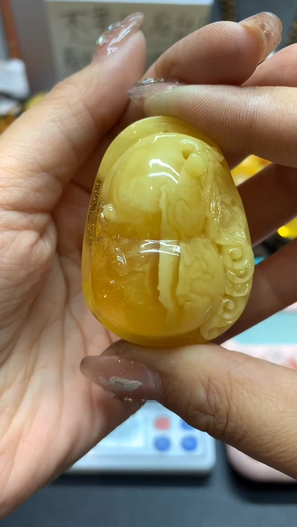 【闪购商品】未镶嵌琥珀珠宝奇石2715