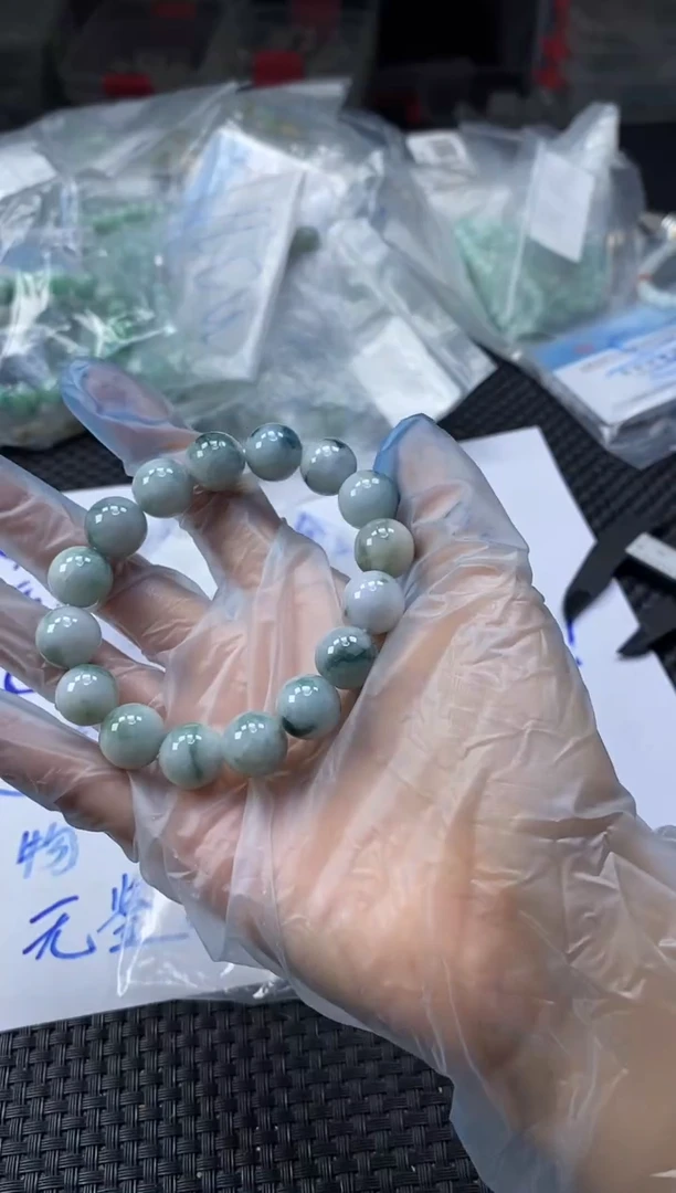 未镶嵌定制翡翠天然缅甸A货翡翠，拍一发一
