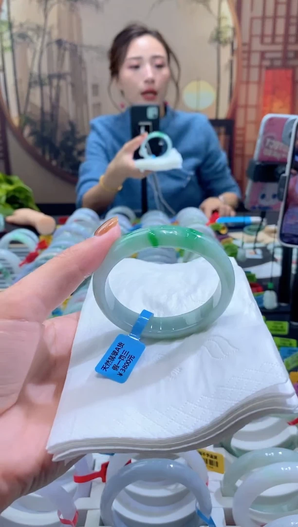 未镶嵌手镯翡翠000073219