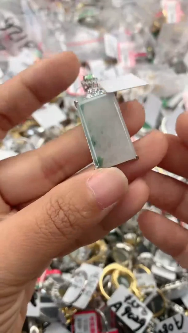 银S925镶嵌戒指翡翠333             3