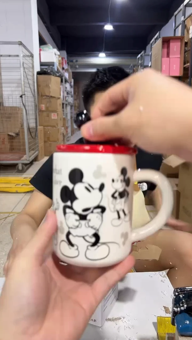 瓷片原盒米奇手稿带盖杯