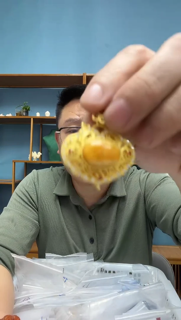 【闪购商品】琥珀裸石未镶嵌54天然蜜蜡有瑕介意勿拍