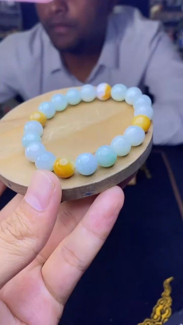 定制翡翠未镶嵌天然缅甸A货翡翠，多样性发货，拍一发一