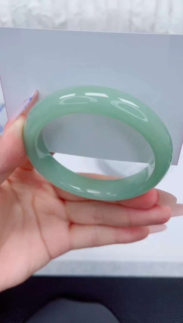 石英质玉手镯未镶嵌148-56/57