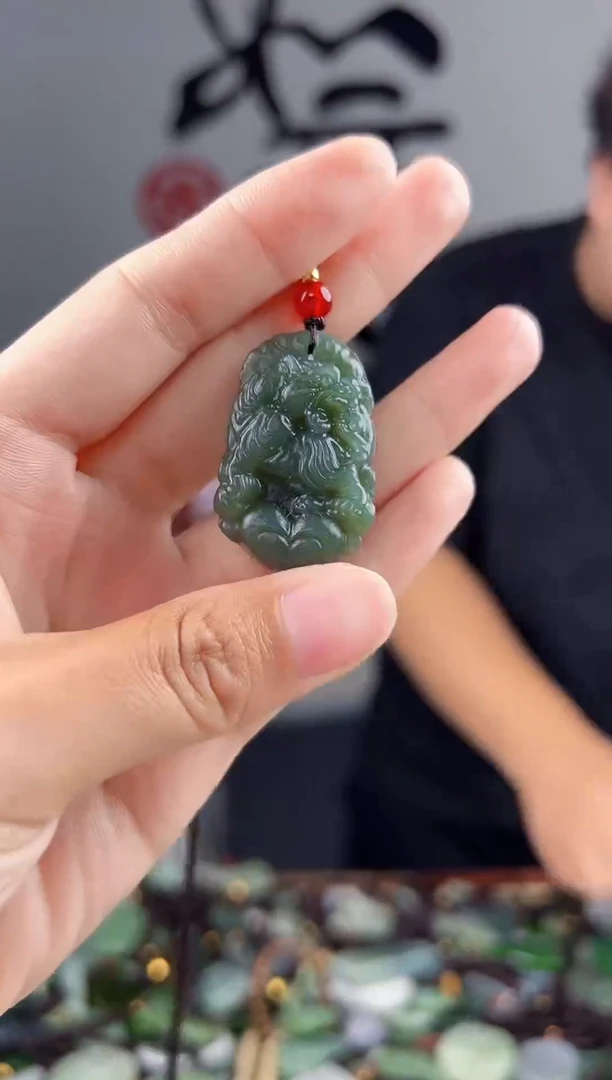 和田玉未镶嵌颈饰拍一发一，多样性发货