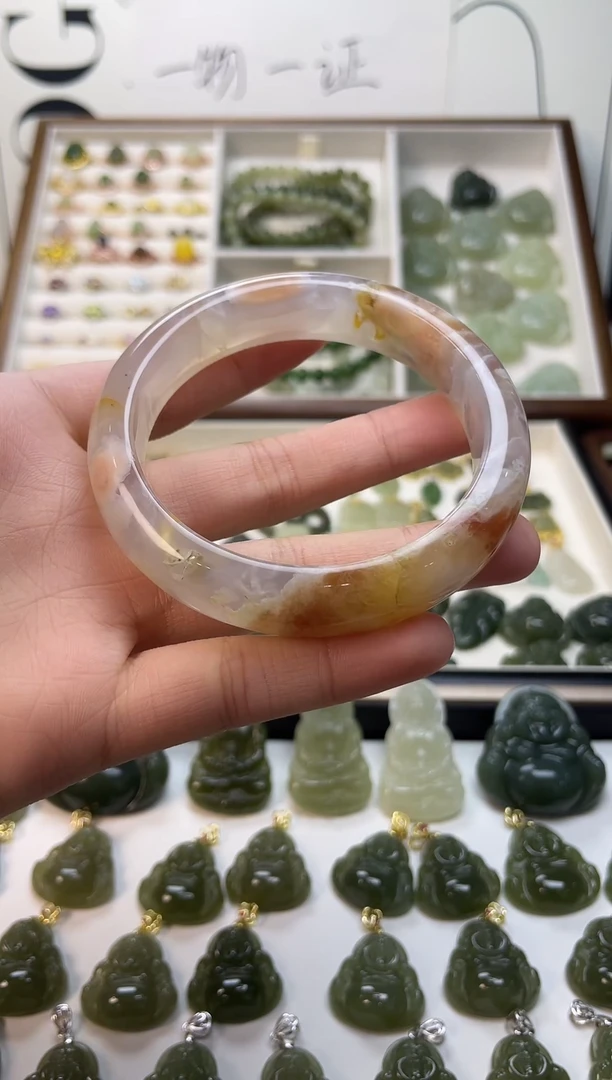 手镯玛瑙/玉髓未镶嵌手镯 玛瑙/玉髓 未镶嵌