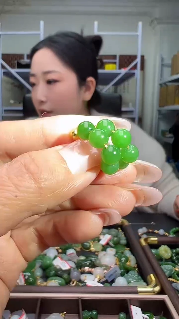 颈饰未镶嵌和田玉（多样性发货.发其一）11.26.62