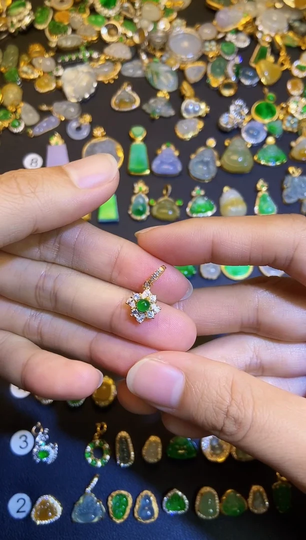 吊坠(不含链)银S925镶嵌翡翠1