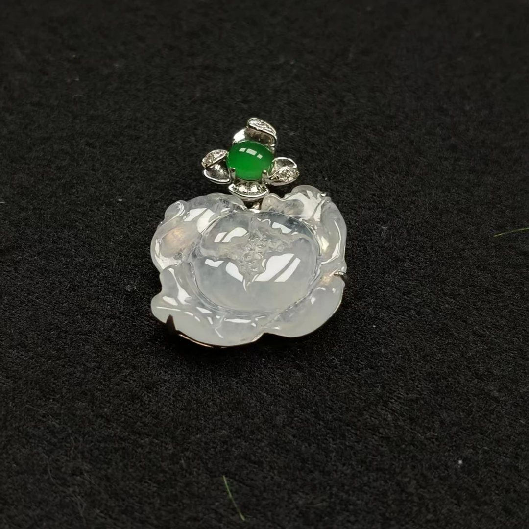 翡翠金镶冰种花开富贵女士冰透精雕