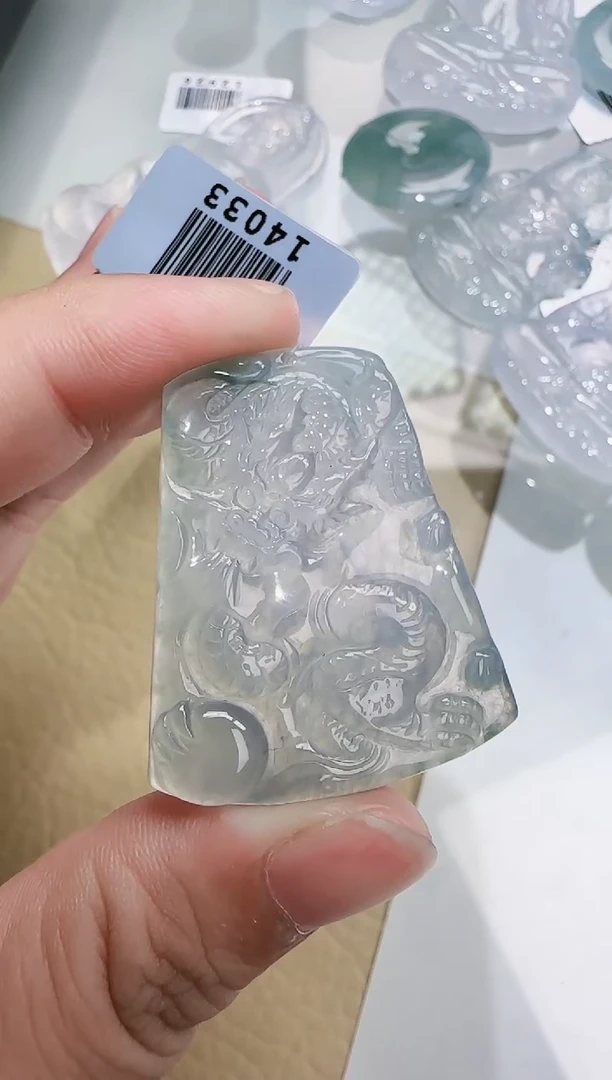 翡翠未镶嵌颈饰缅甸翡翠a货