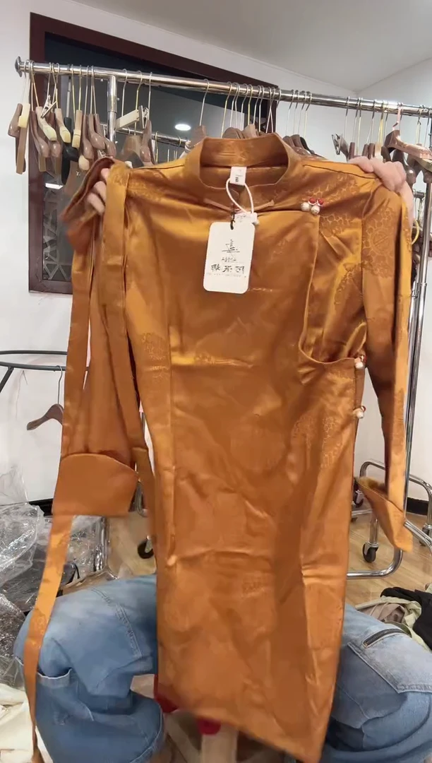 裙子 L  120斤以里