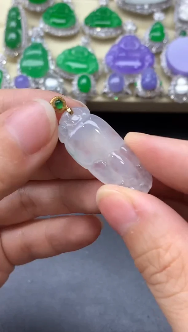 颈饰18K金镶嵌翡翠273-中国好珍宝