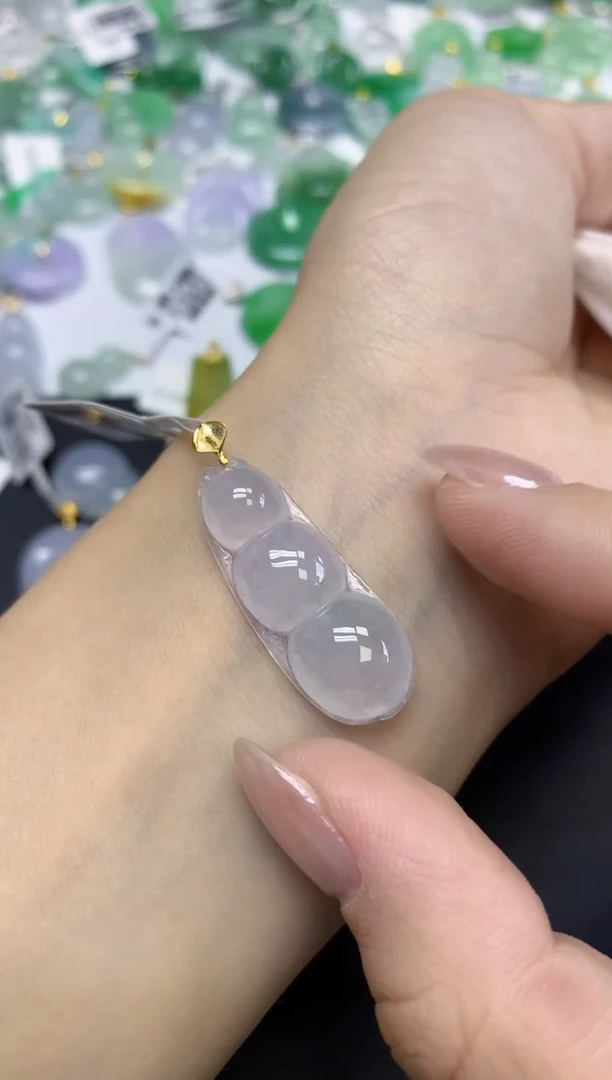 颈饰18K金镶嵌翡翠天然缅甸翡翠A货百元以上9元证书费自理