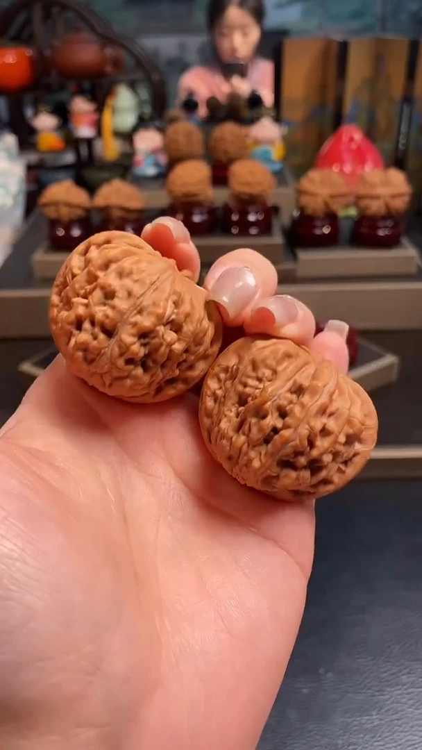 文玩核桃吊坠K877四座楼40