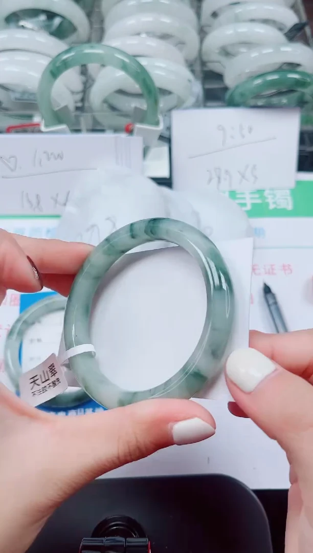 未镶嵌手镯石英质玉192-55/56