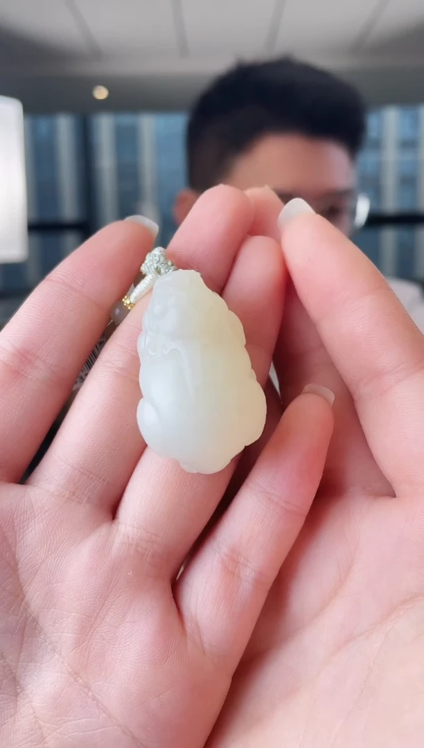 和田玉未镶嵌颈饰貔貅