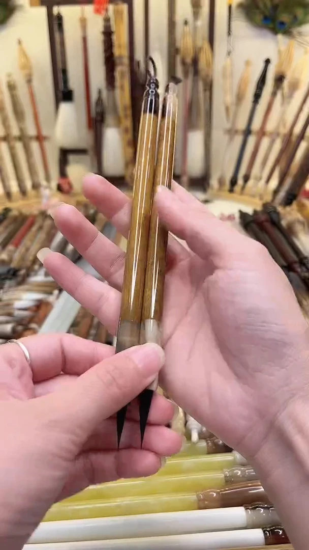 沧**粟【清水试笔，拒绝蘸墨】墨琳笔庄毛笔2支