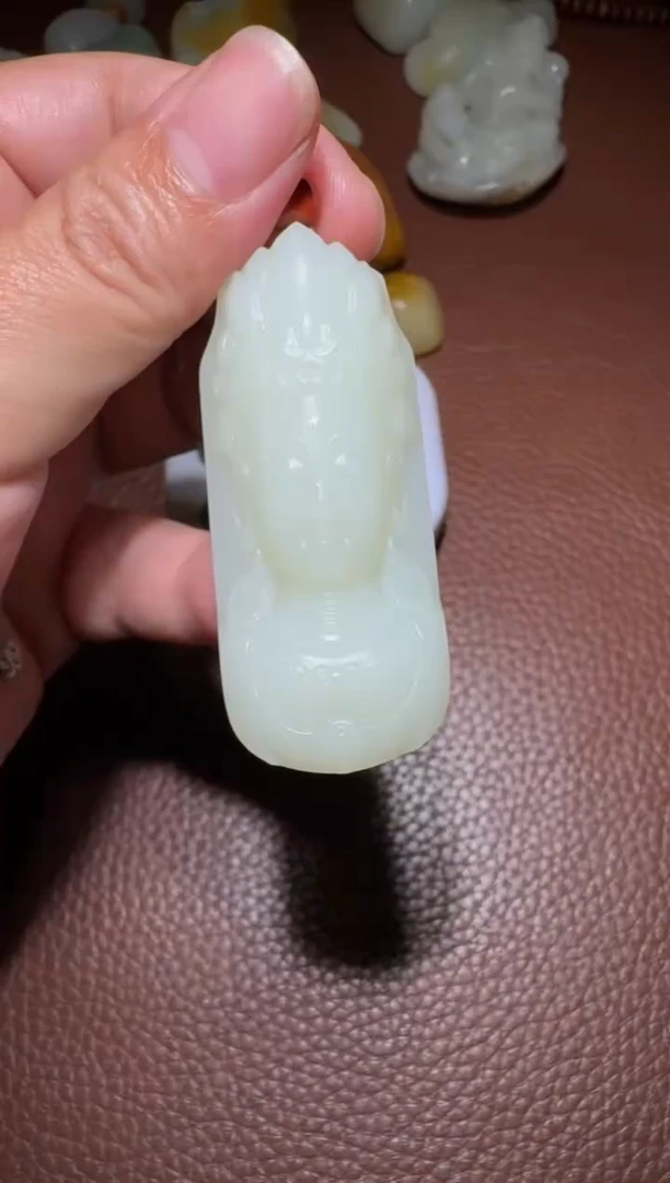 未镶嵌和田玉挂件王*和田玉