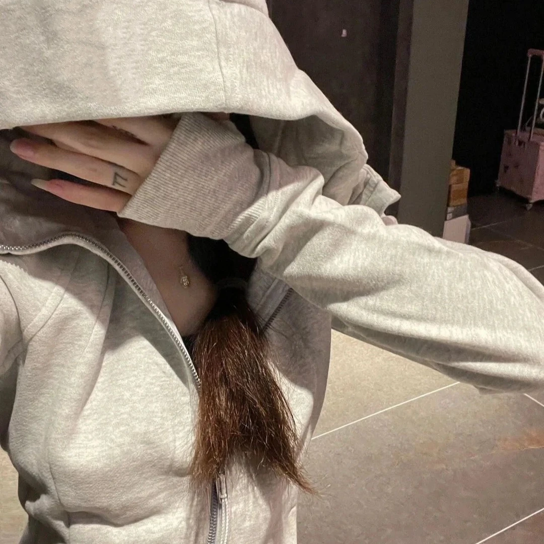 一模一样的同款系列全拉链修身长袖连帽卫衣女-正正专属