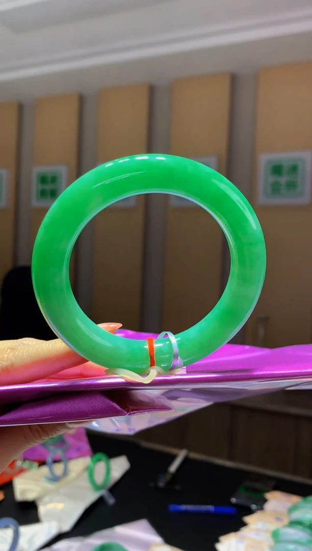 未镶嵌手镯翡翠-C73 圈口58 全款80万 定金2万