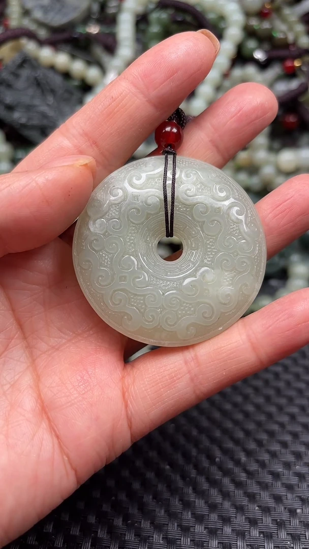 【闪购商品】和田玉颈饰未镶嵌1