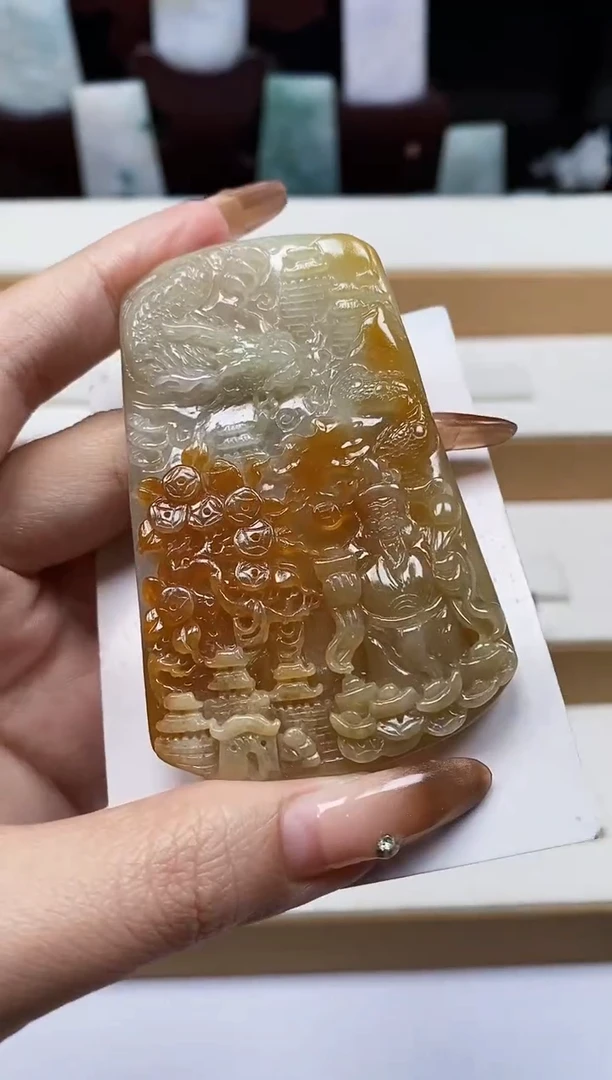 颈饰未镶嵌翡翠翡翠A货