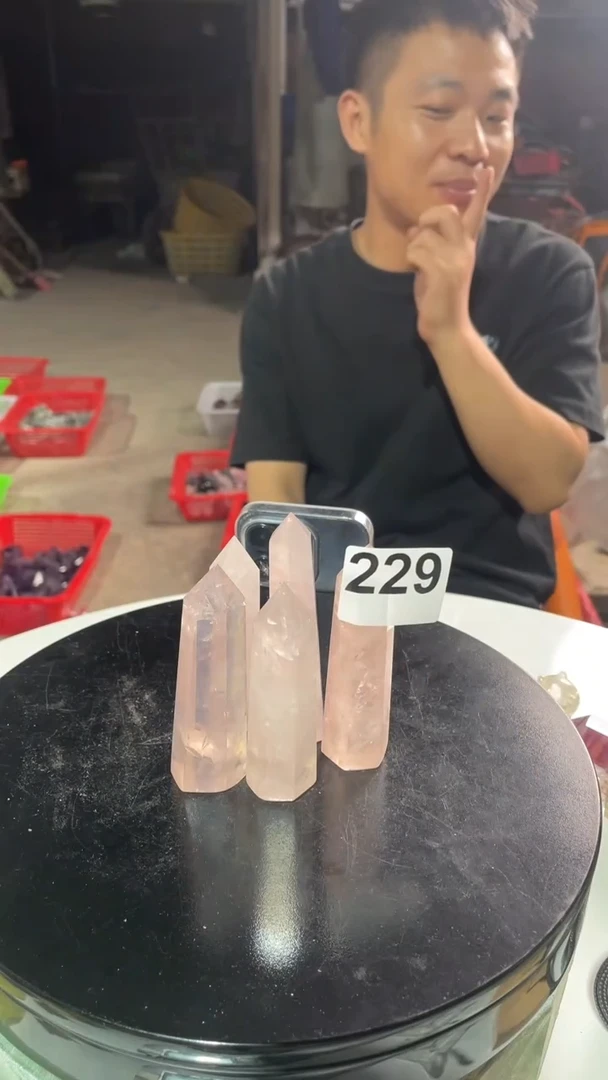 未镶嵌水晶大型摆件（非配饰）粉水晶柱子 多样性发货