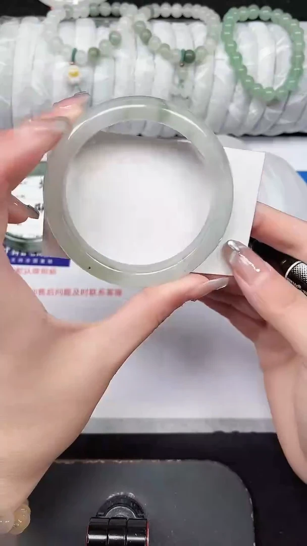 未镶嵌手镯石英质玉4-58/59