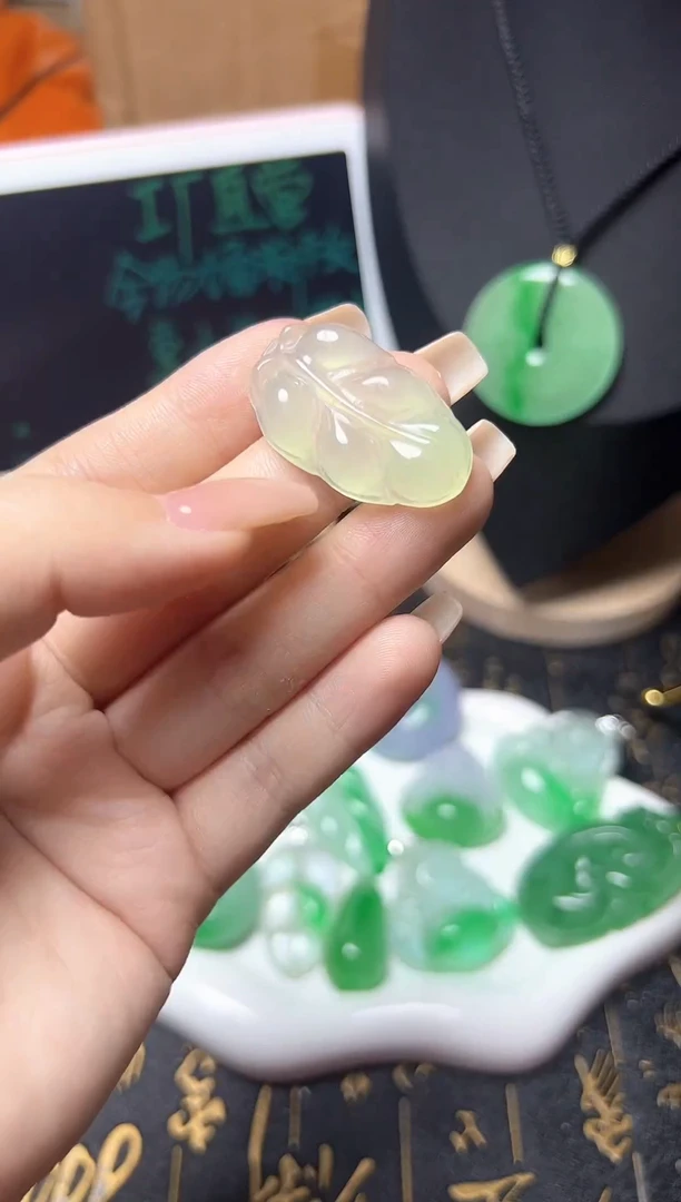 颈饰未镶嵌翡翠所见即所得，一图一物