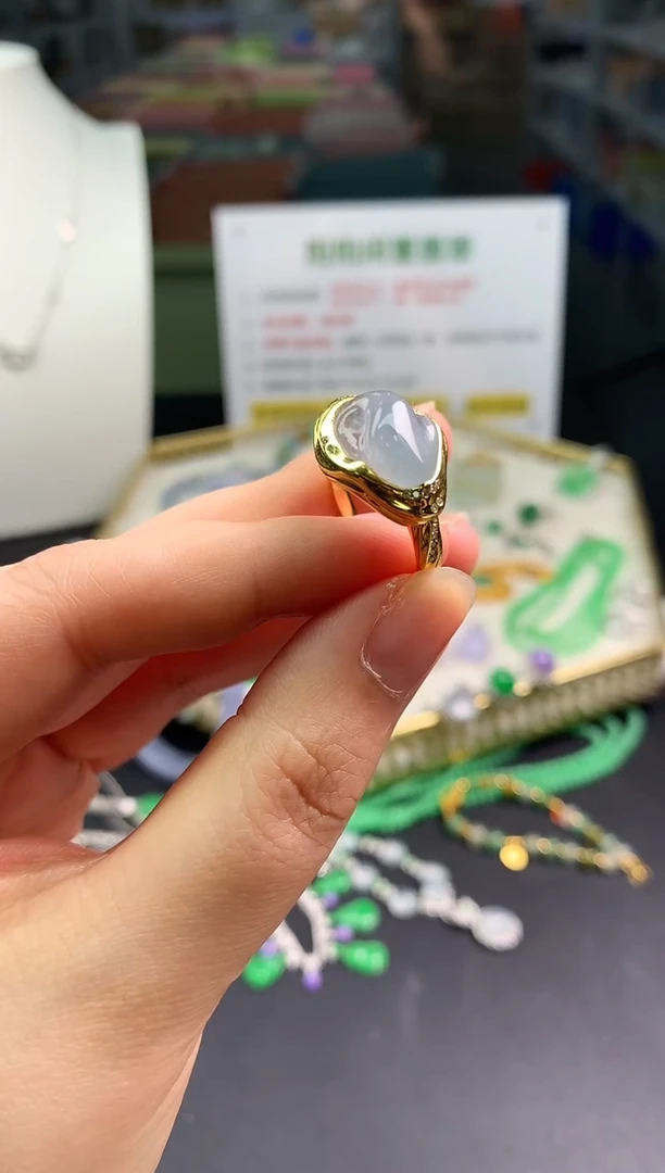 【闪购商品】翡翠吊坠(不含链)18K金镶嵌翡翠戒指|不退不换