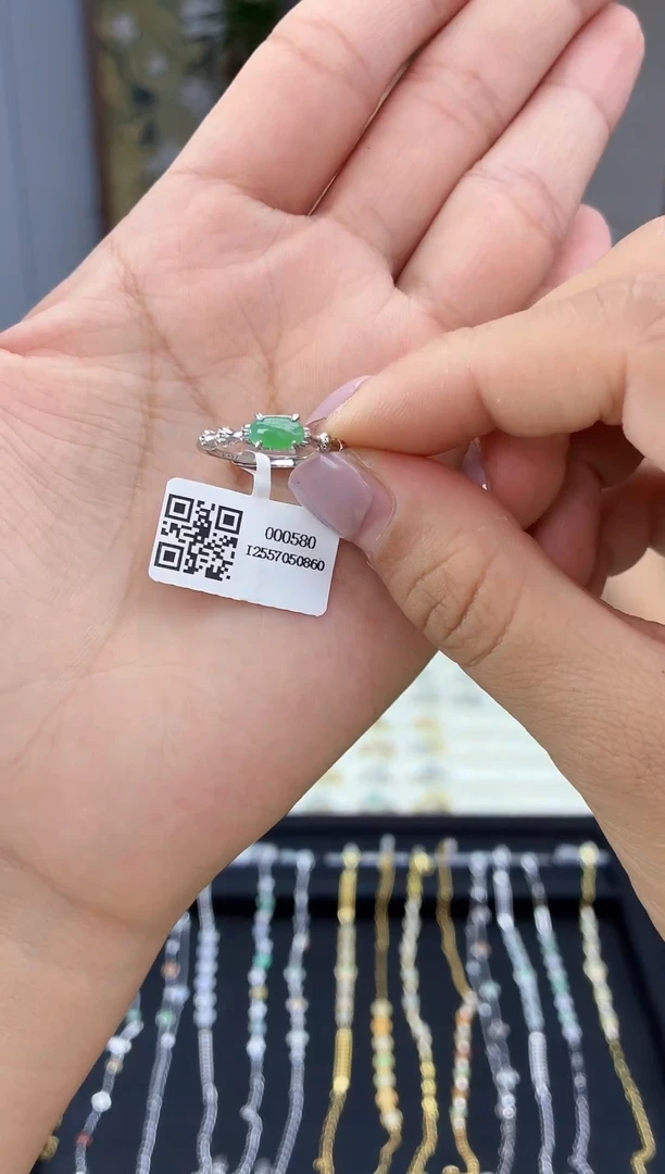 银S925镶嵌戒指翡翠11111111