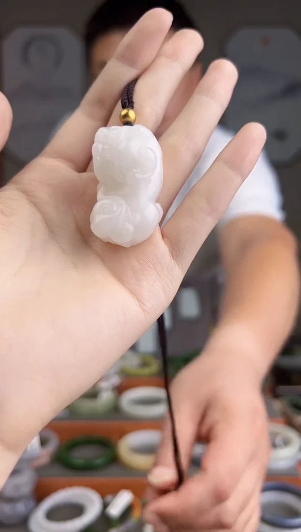 和田玉未镶嵌颈饰多样性发货 拍一单发一个