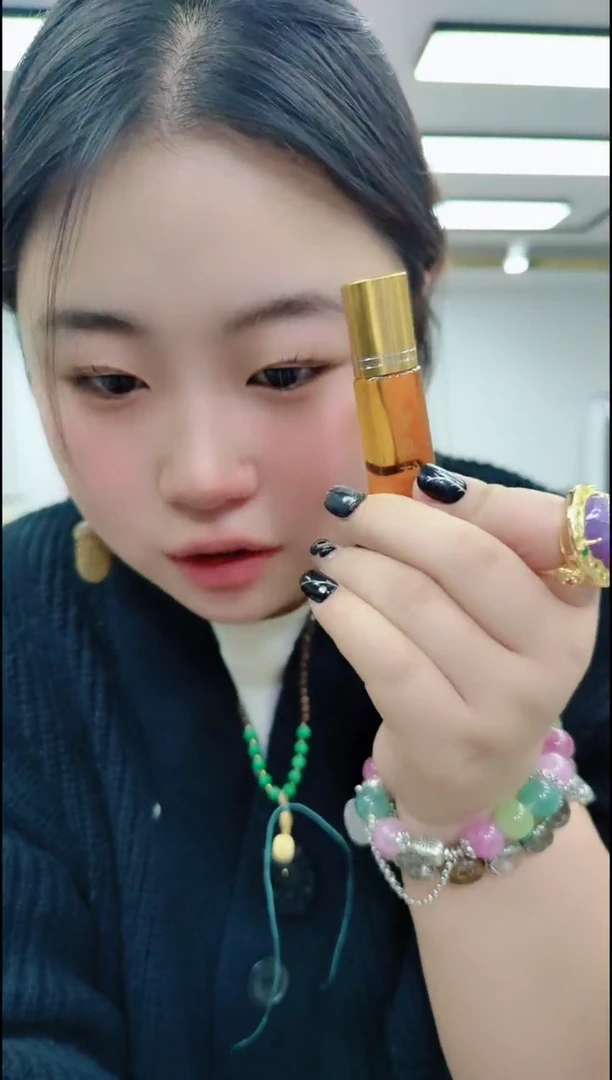 【闪购商品】楠木0807富森宏图经由