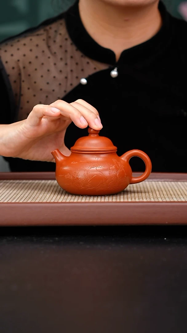 茶壶紫砂赵庄朱泥容天刻绘180