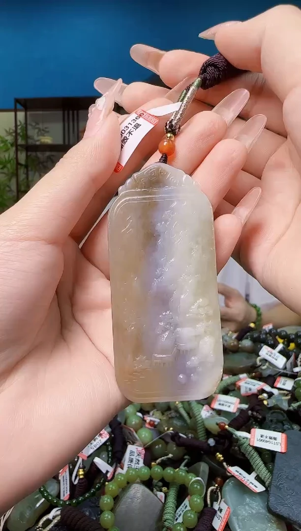 颈饰未镶嵌和田玉多样性发一