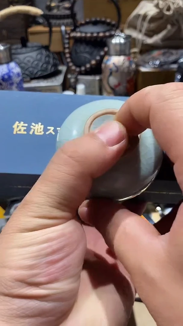 瓷片闪购商品 如图所示