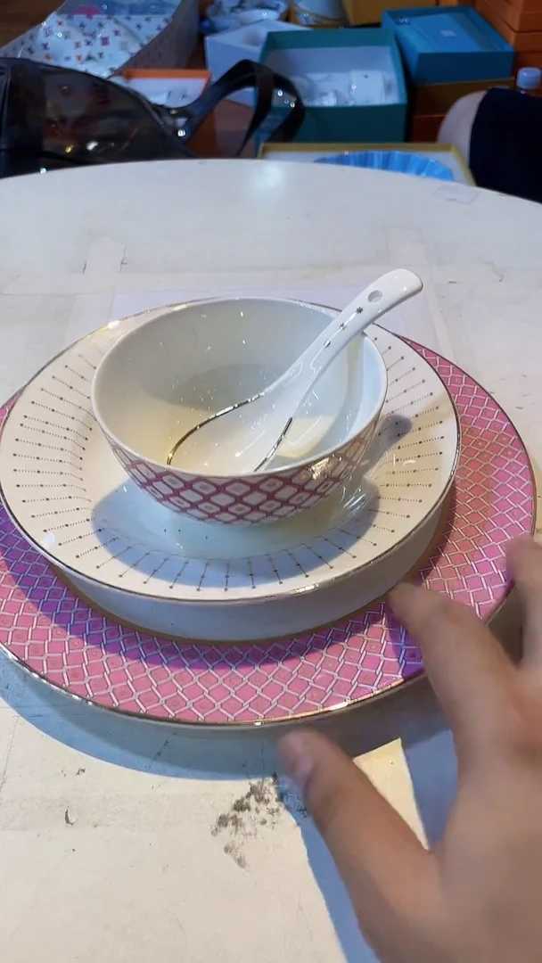 杯鸿辉家品牌瓷器，京东包邮！
